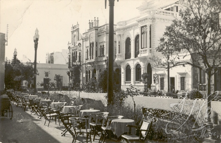 AHPH. F-001/095. Plaza del Caudillo. Isla Cristina (Huelva). AHPH. F-001/095. Plaza del Caudillo. Isla Cristina (Huelva).