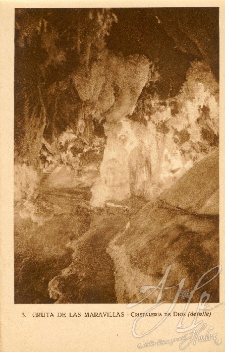 AHPH. F-001/101. Gruta de las Maravillas. Cristalería de Dios. Aracena (Huelva). AHPH. F-001/101. Gruta de las Maravillas. Cristalería de Dios. Aracena (Huelva).