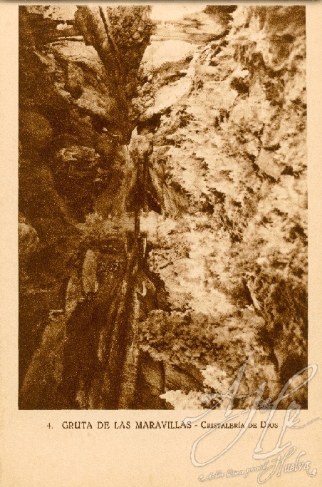 AHPH. F-001/102. Gruta de las Maravillas. Cristalería de Dios. Aracena (Huelva). AHPH. F-001/102. Gruta de las Maravillas. Cristalería de Dios. Aracena (Huelva).