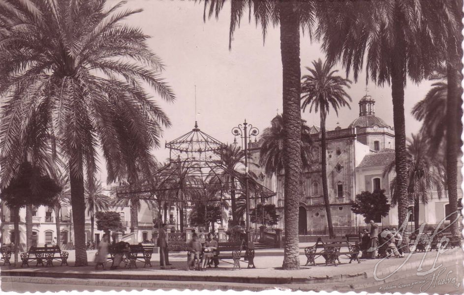 AHPH. F-001/127. Plaza de la Merced. Huelva. AHPH. F-001/127. Plaza de la Merced. Huelva.