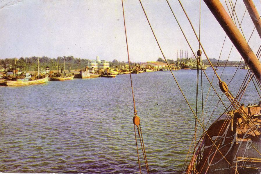 AHPH. F-001/218. Vista parcial del Puerto. Huelva. AHPH. F-001/218. Vista parcial del Puerto. Huelva.