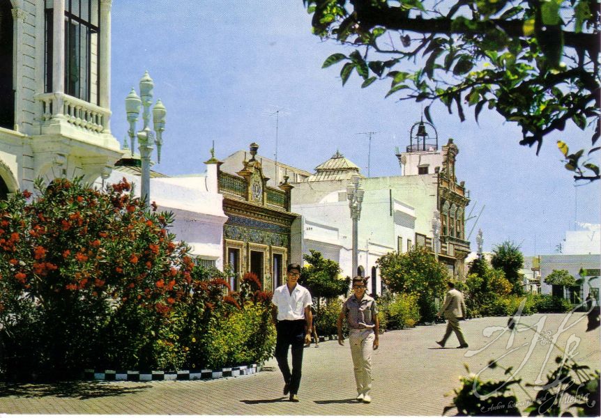 AHPH. F-001/229. Plaza del Caudillo. Isla Cristina (Huelva). AHPH. F-001/229. Plaza del Caudillo. Isla Cristina (Huelva).