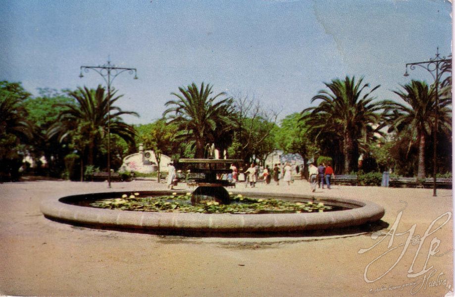 AHPH. F-001/235. Plaza del 12 de Octubre. Huelva. AHPH. F-001/235. Plaza del 12 de Octubre. Huelva.