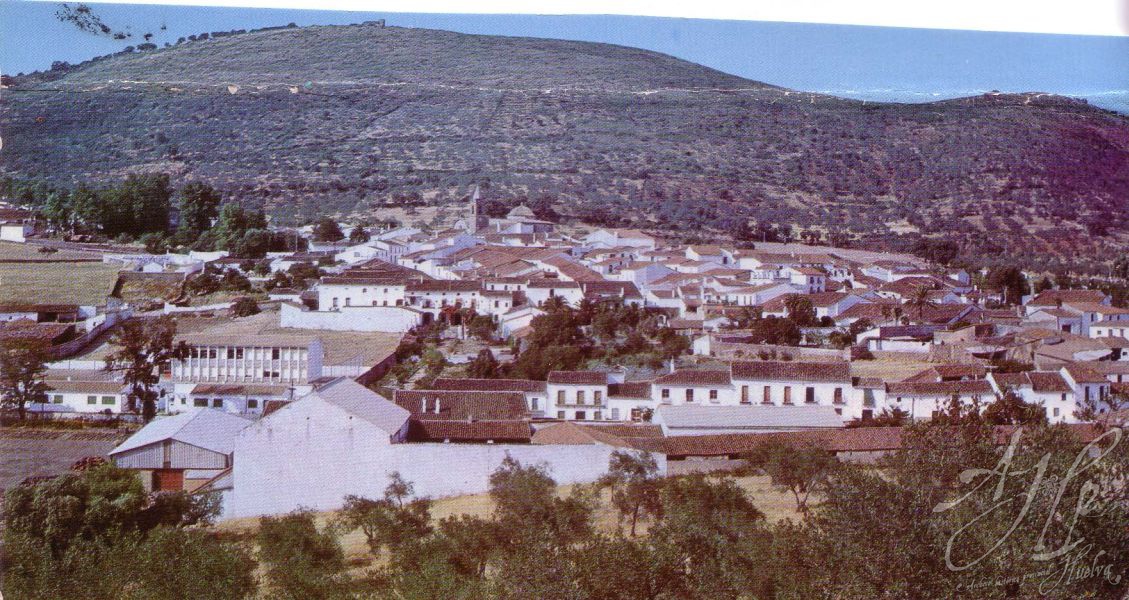 AHPH. F-001/249. Vista General. Higuera de la Sierra (Huelva). AHPH. F-001/249. Vista General. Higuera de la Sierra (Huelva).