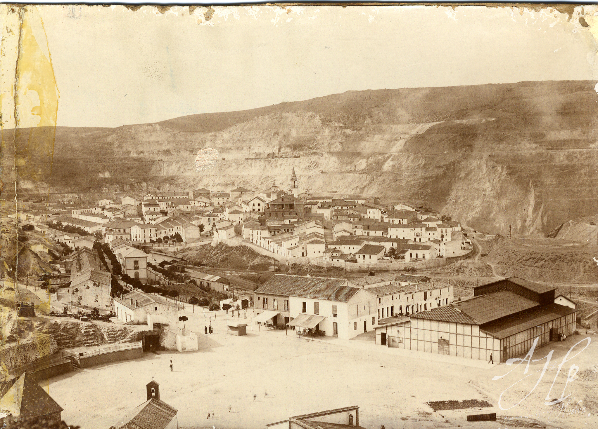 AHPH. F-001/280. Vista aérea de Minas de Riotinto. Minas de Riotinto. AHPH. F-001/280. Vista aérea de Minas de Riotinto. Minas de Riotinto.