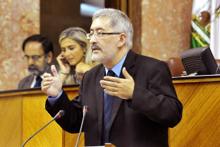 El consejero de Economía en una intervención anterior.