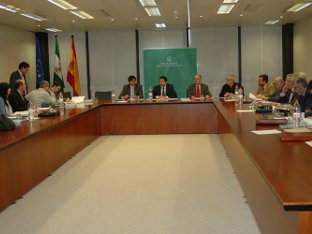 Un momento de la reunión de la Mesa de Seguimiento Permanente del VII Acuerdo de