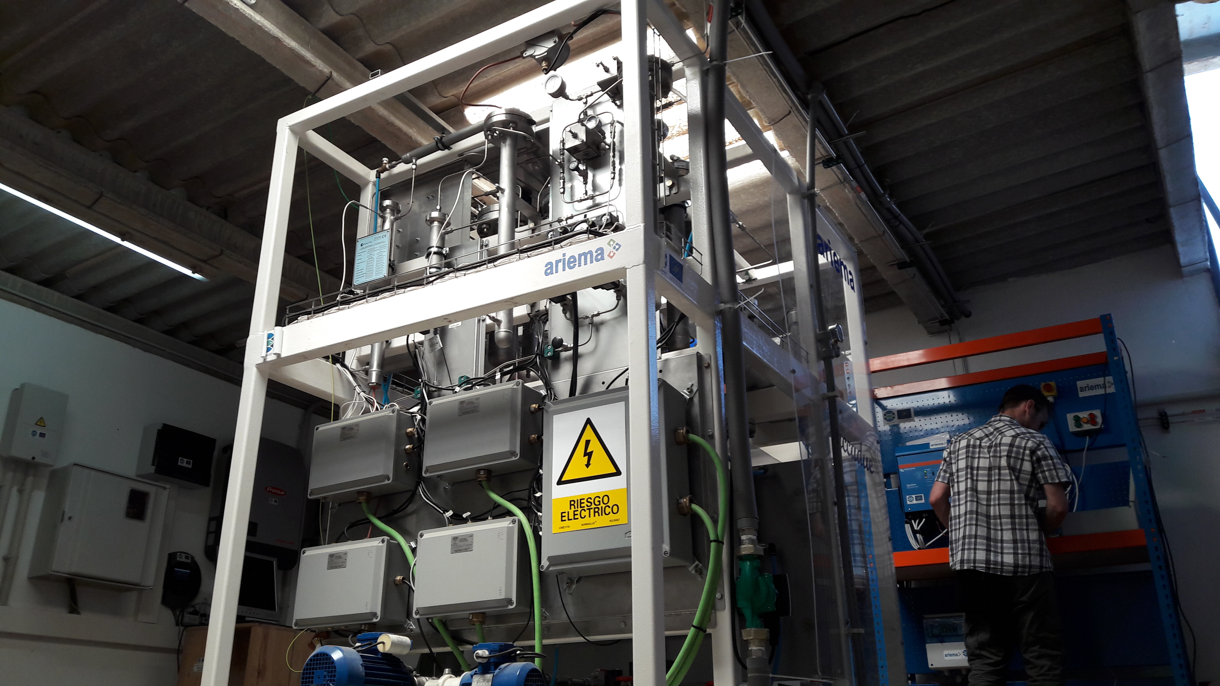 El electrolizador Aquasef, diseñado y producido en Andalucía por ARIEMA (Foto: ARIEMA)