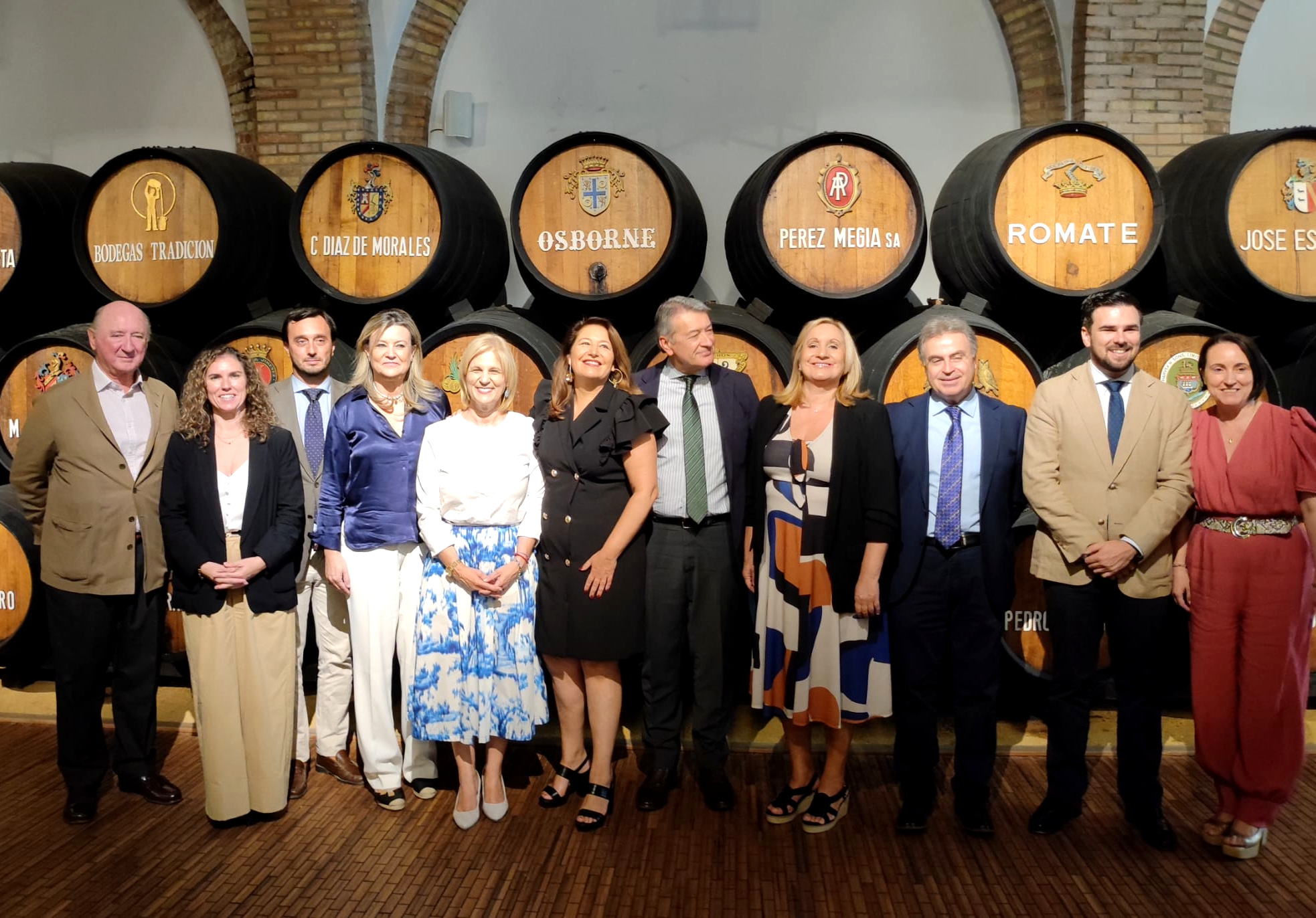 Carmen Crespo tras la firma del convenio para impulsar la Estrategia del Viñedo del Marco de Jerez
