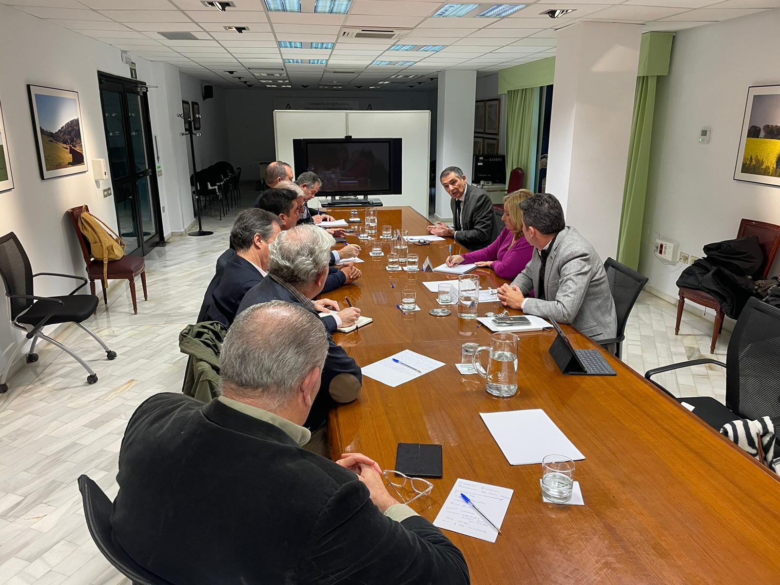 Reunión con la Plataforma del Agua de Huelva