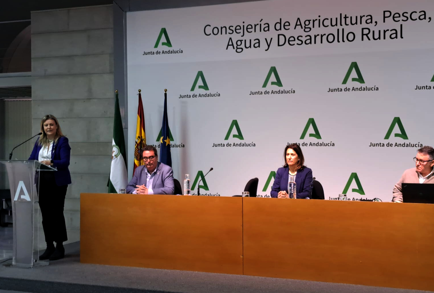  la delegada territorial de Agricultura, Pesca, Agua y Desarrollo Rural en Sevilla, Isabel Solís, en el acto de presentación del acto promocional del Proyecto de Cooperación en el que participan cuatro Grupos de Desarrollo Rural (GDR) de la provincia de Sevilla.