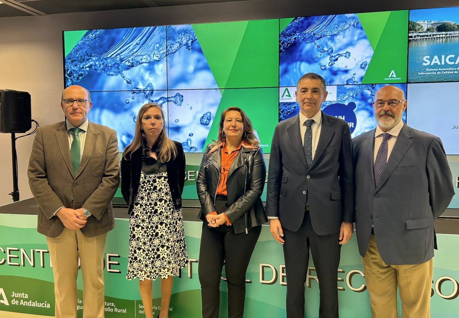 La consejera de Agricultura, Carmen Crespo, en el 'Smart Water', el nuevo centro de control de recursos hídricos de Andalucía 