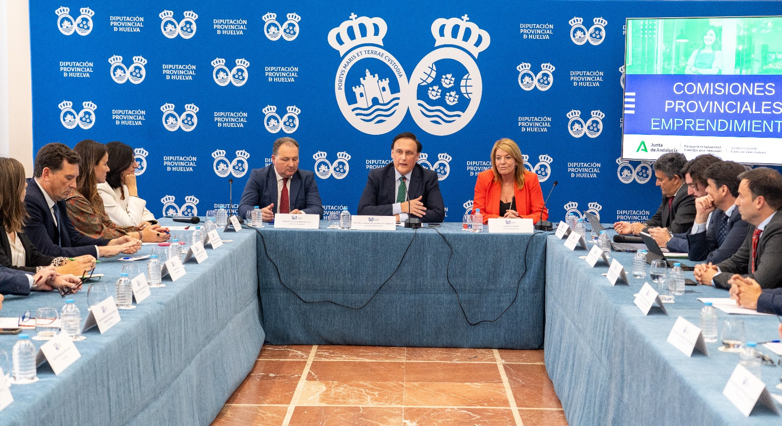 Villamandos preside la constitución de la Comisión de Emprendimiento de Huelva