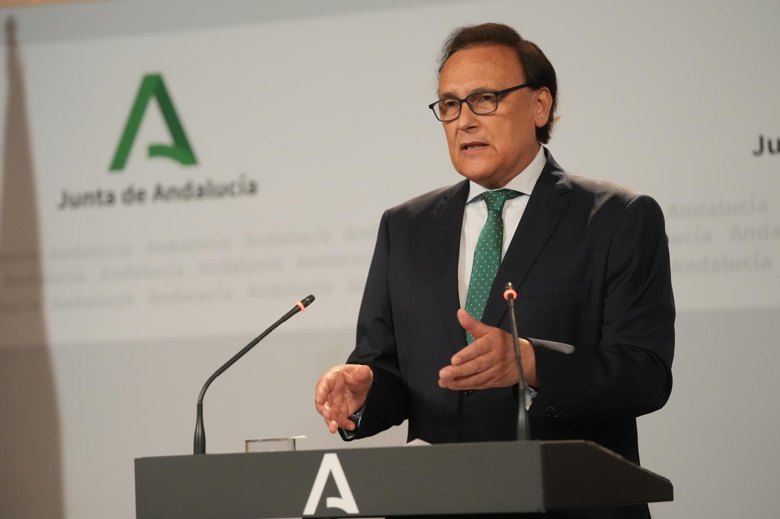 Gómez Villamandos en rueda de prensa de Consejo de Gobierno