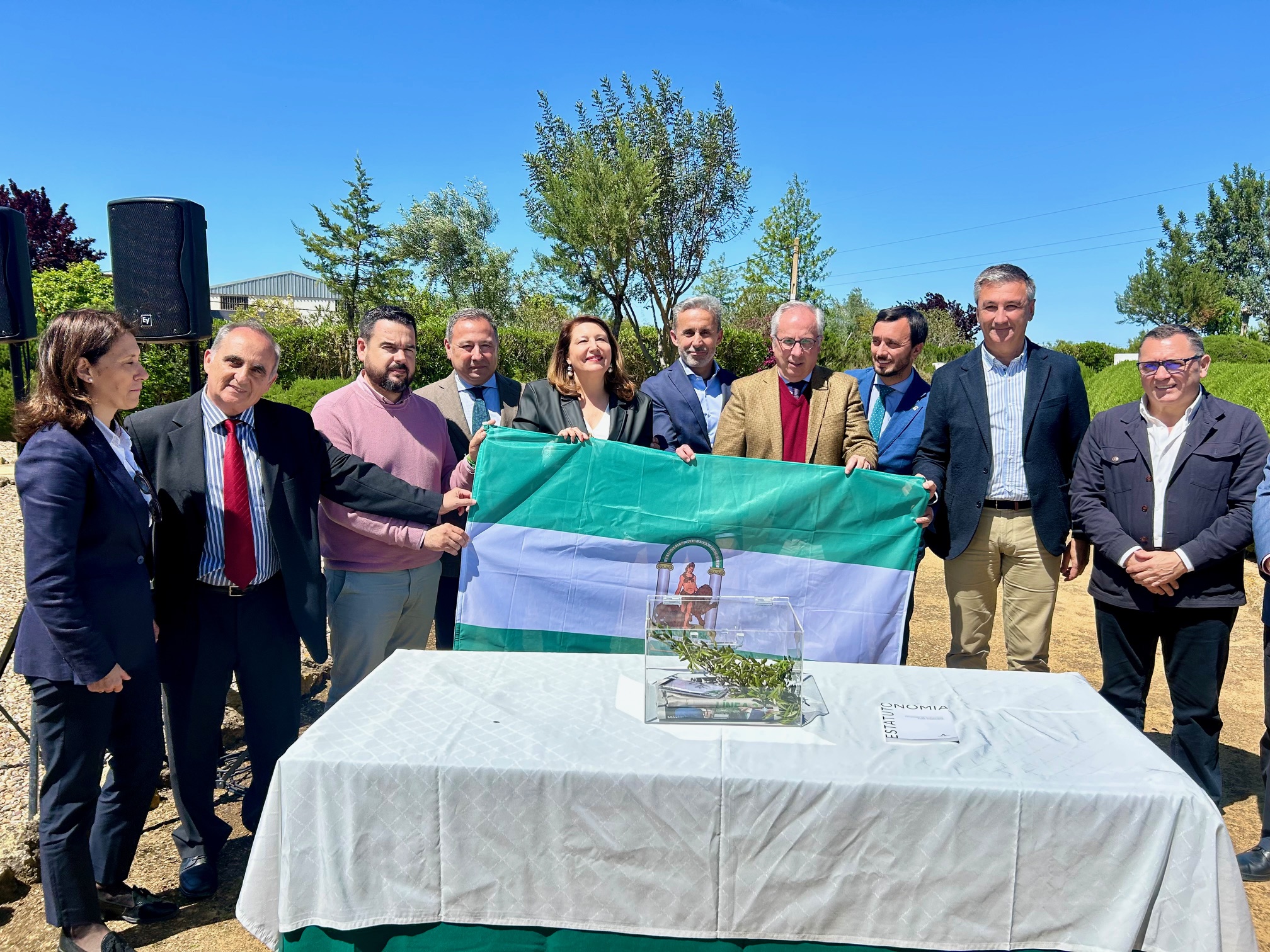 La consejera Carmen Crespo en el acto de primera piedra de la EDAR de Carrión de los Céspedes