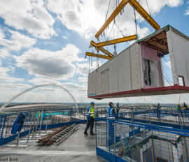 El comité de expertos que ha analizado los resultados de la Consulta Preliminar al Mercado, puesta en marcha por la Agencia de Vivienda y Rehabilitación de Andalucía (AVRA), adscrita a la Consejería de Fomento, Infraestructuras y Ordenación del Territorio, para determinar la viabilidad del primer proyecto de Compra Pública de Innovación que impulsa dicha entidad, ha concluido que dicho proyecto es viable, tanto técnica como económicamente, lo que abre la puerta a su licitación, previsiblemente a principios 