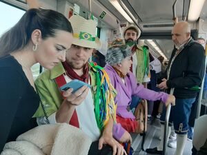 Desplazamientos al Carnaval de Cádiz en el Trambahía.