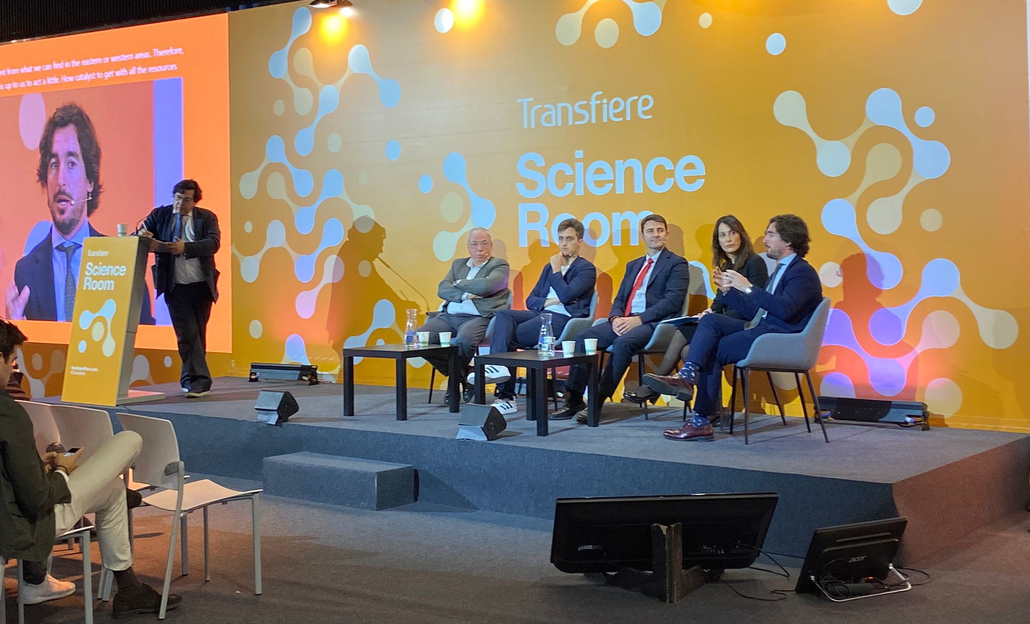 Javier González en Transfiere