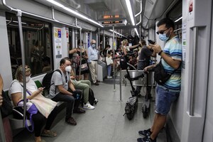Metro de Sevilla recupera poco a poco los usuarios anteriores a la pandemia.