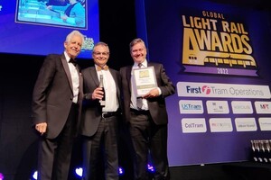 Metro de Sevilla recoge el premio en la feria internacional.