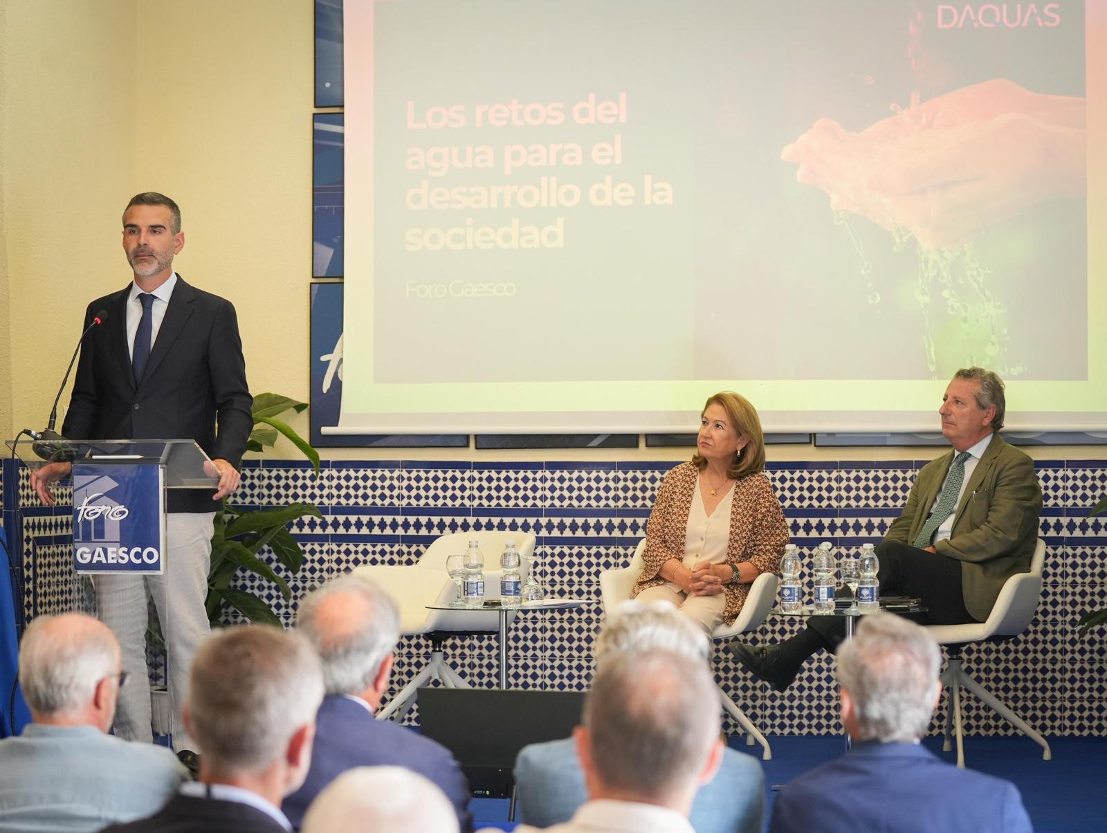 El consejero de Agricultura durante su intervención en el Foro Gaesco