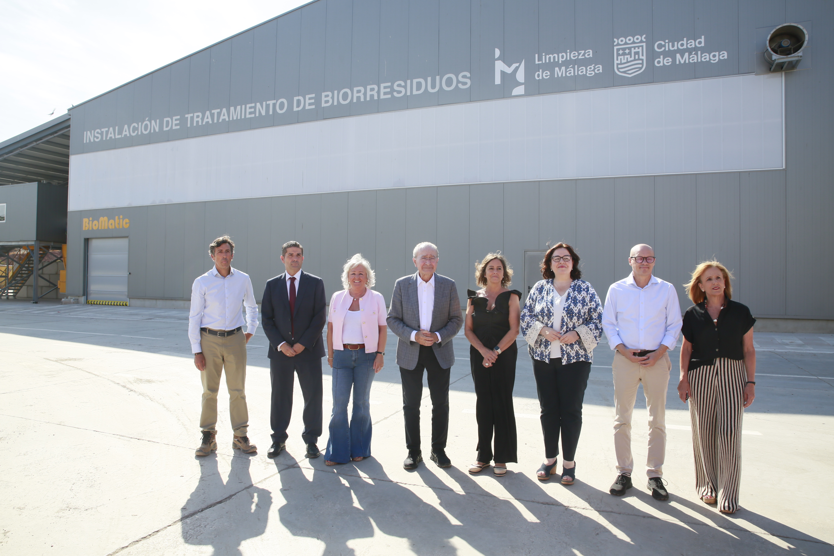 Catalina García y Francisco de la Torre han visitado las instalaciones del Centro Ambiental de Málaga.