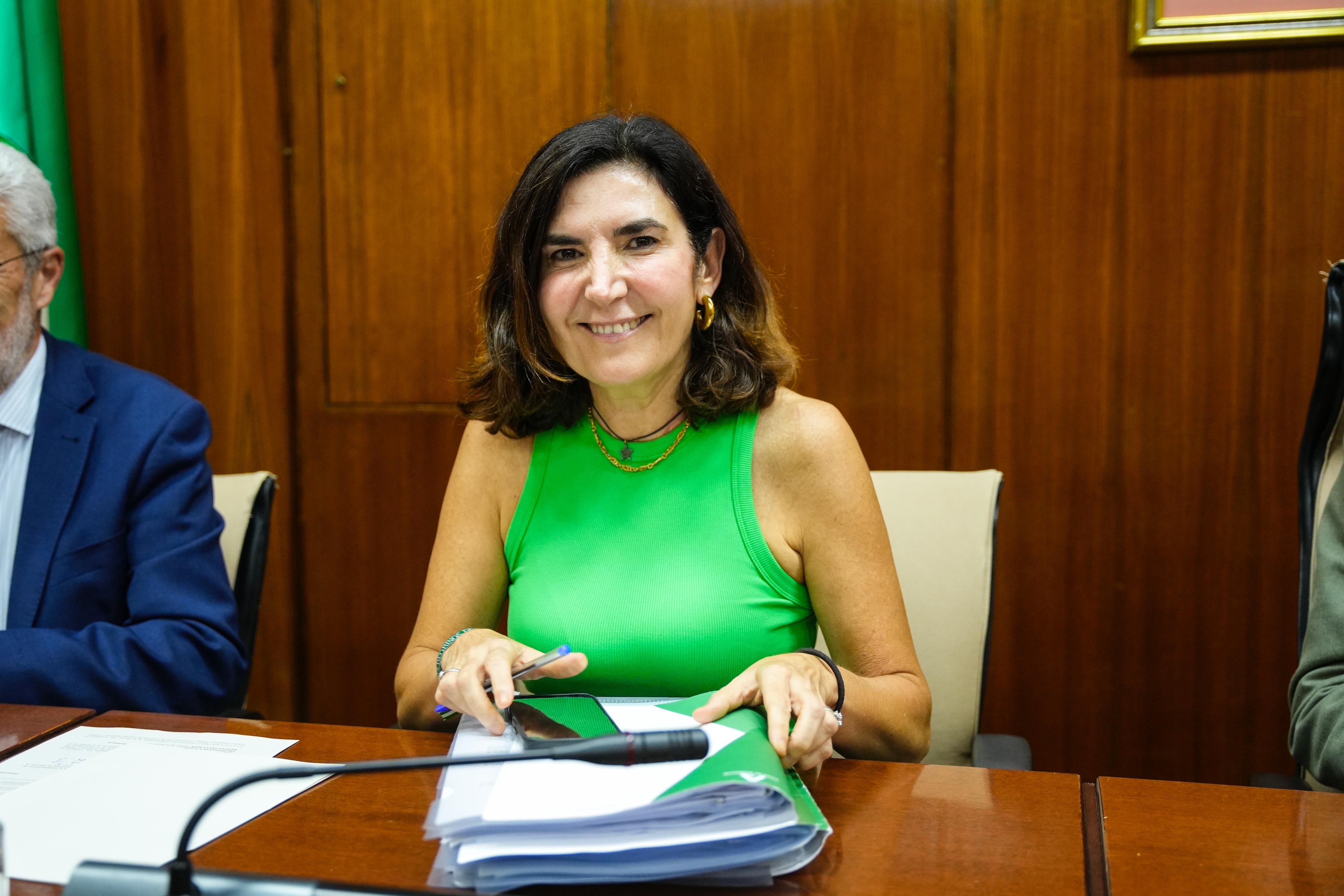Rocío Blanco durante la comisión de Empleo en el Parlamento.