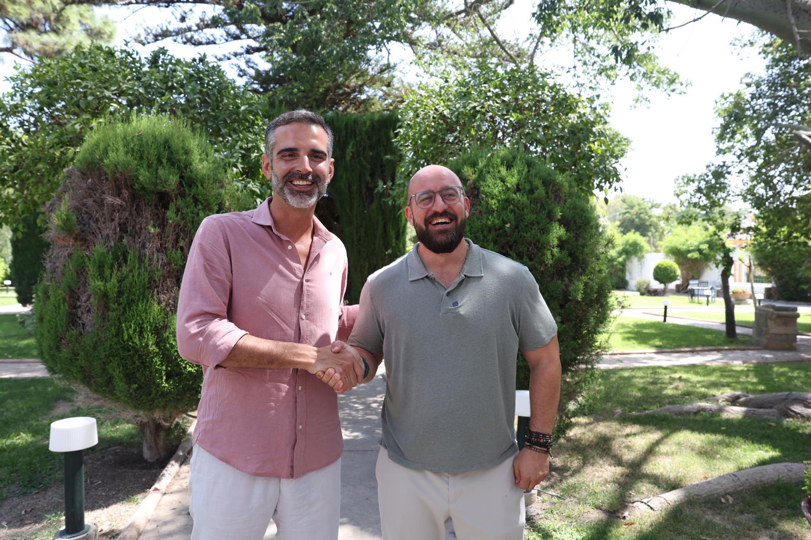 Ramón Fernández-Pacheco junto al alcalde de El Puerto de Santa María.