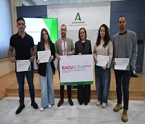 Jóvenes emprendedores que han recibido las subvenciones Innovactiva del IAJ