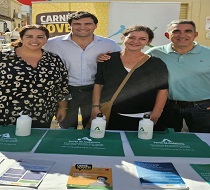 El director del IAJ ha asistido al mercadillo de oportunidades de Málaga