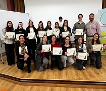 Los jóvenes de la Escuela de Tiempo Libre San Juan Bosco reciben los certificados