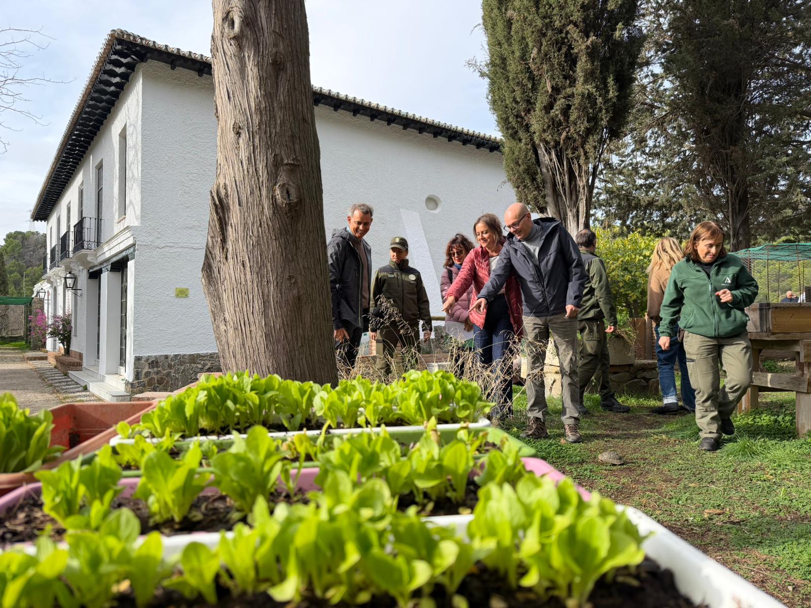 Catalina García conoce el Centro de Recuperación de Especies Amenazadas ‘El Boticario’.