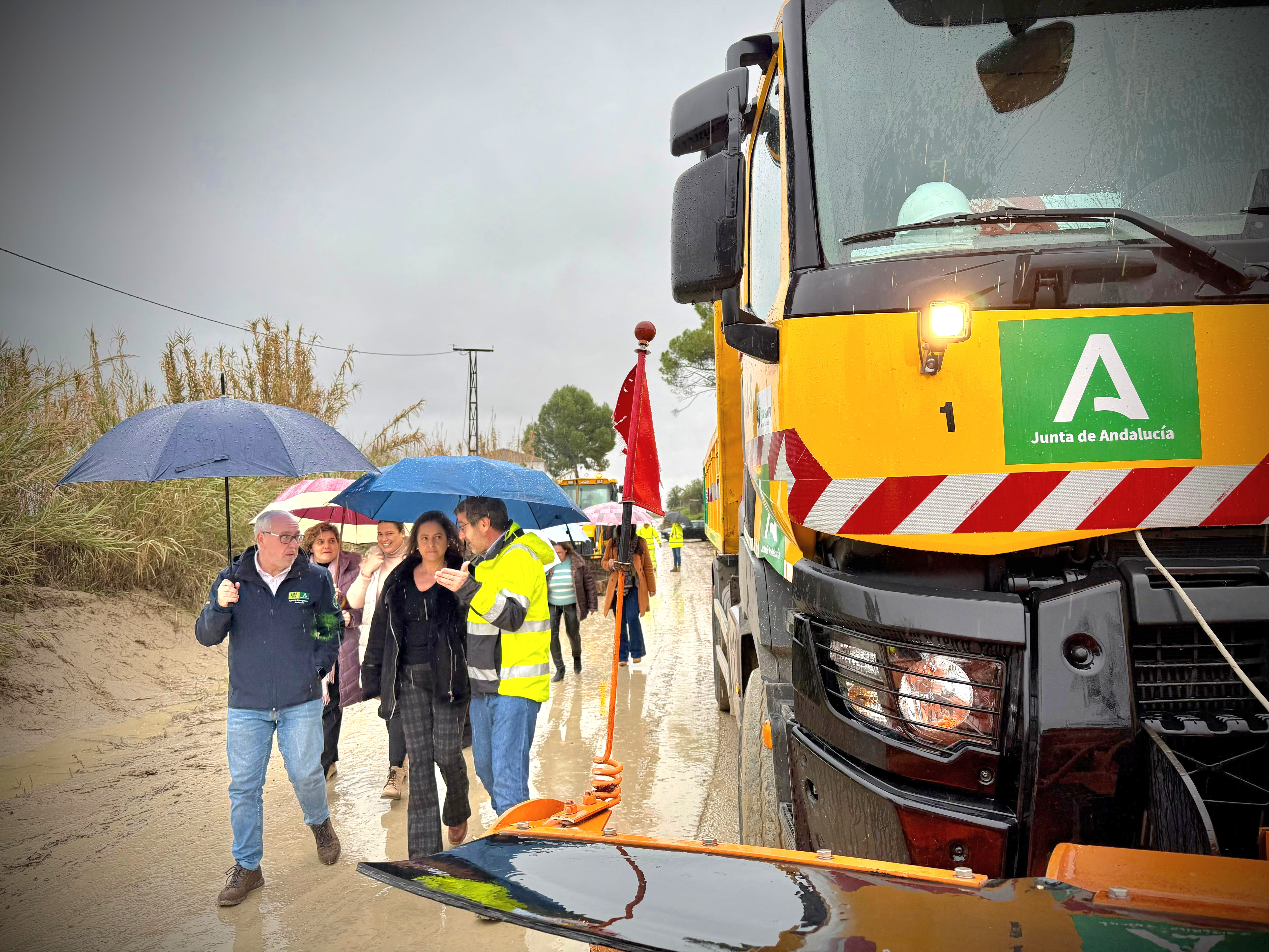 La consejera ha visitado Villatorres, Mengíbar y Linares.