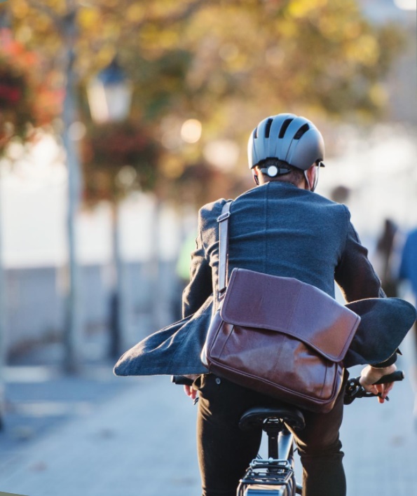 ilustración sobre recomendaciones de uso de transportes alternativos