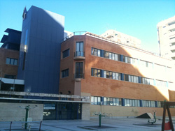 Fachada Edificio Compositor Lehmberg Ruiz, 22