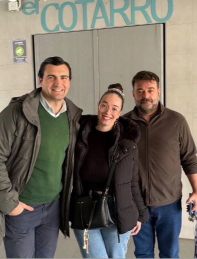 El director del IAJ ha visitado las instalaciones del Centro Juvenil El Cotarro, en el Polígono Sur de Sevilla